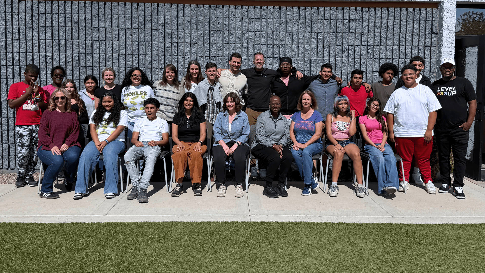 New Pathways for Youth | Joy and Purpose – Youth Mentor Program in Phoenix, Arizona